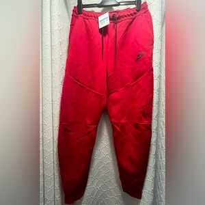 Nike Tech Men Jogger Size Medium